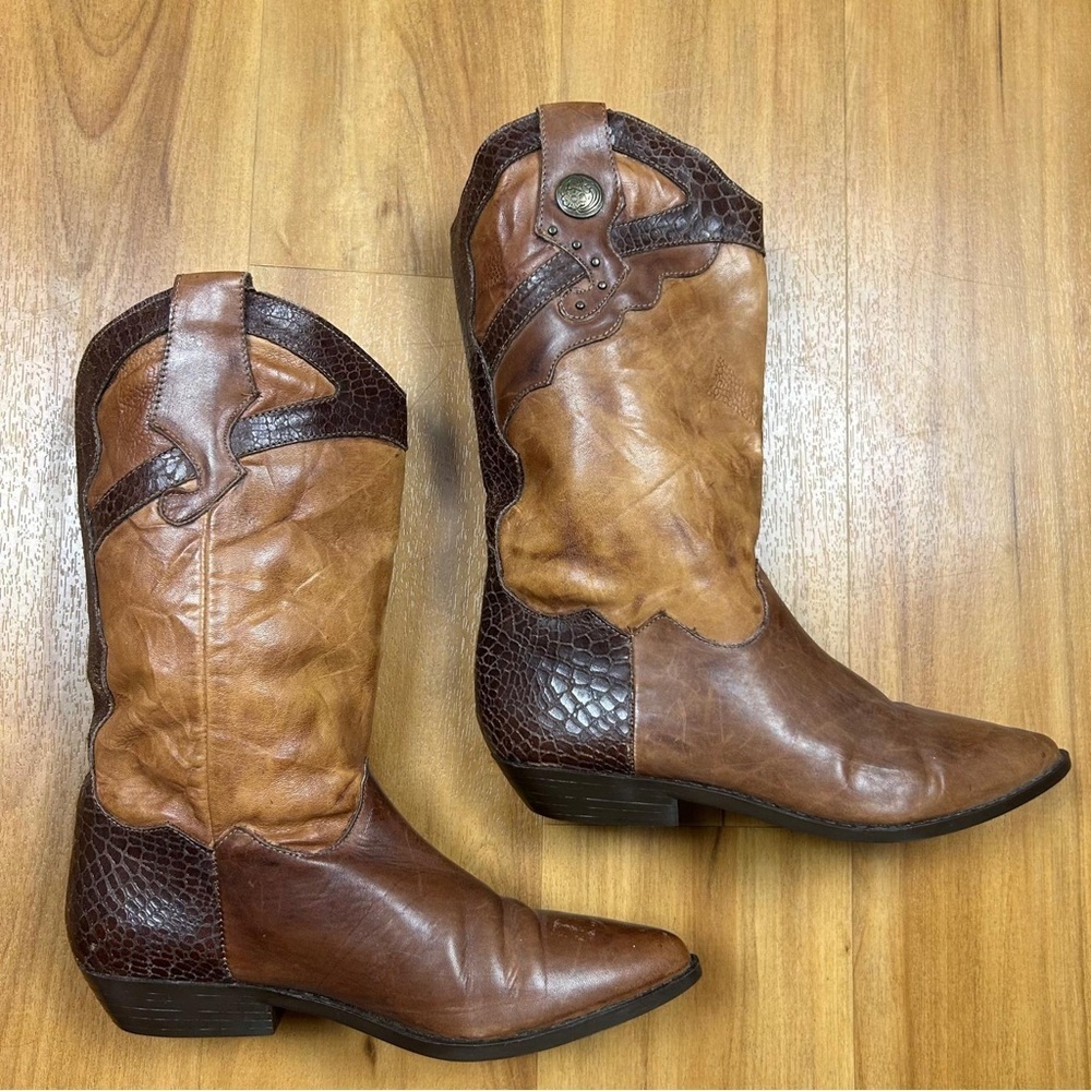 Mobility Sport Women Brown Heeled Boots with Distressed Leather and Pointed Toe